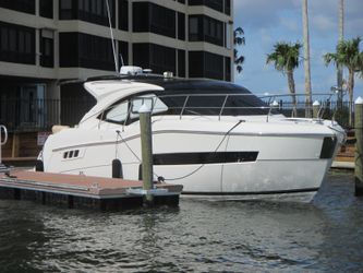 37' Carver 2020 Yacht For Sale